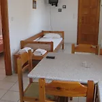 Le Due Sorelle Spilia (Central Greece)