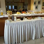 Le Due Sorelle 3* Spilia (Central Greece)