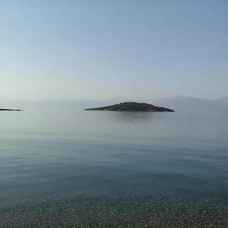 Le Due Sorelle Hotel apartamentowy Spilia (Central Greece)