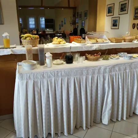 Le Due Sorelle 3* Spilia (Central Greece)
